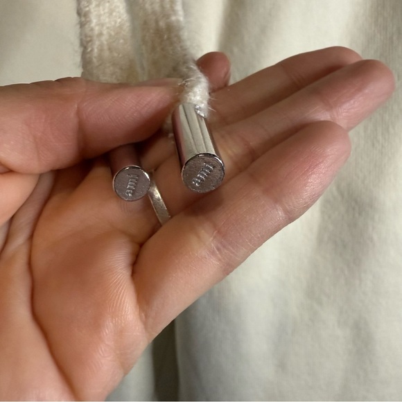 Ami Cream Pocket Detail - Picture 16 of 16